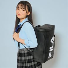 スクエア型リュック(FILA)