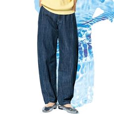 甘撚り素材でやわらかな着心地カーブデニムパンツ(KUROKI・綿100%・生地日本製・洗濯機OK)
