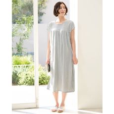前二重仕立てで透けにくいワンピース